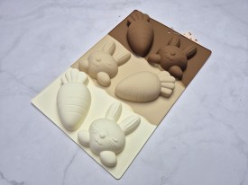 Molde silicona tricolor 3 zanahoria 3 conejos